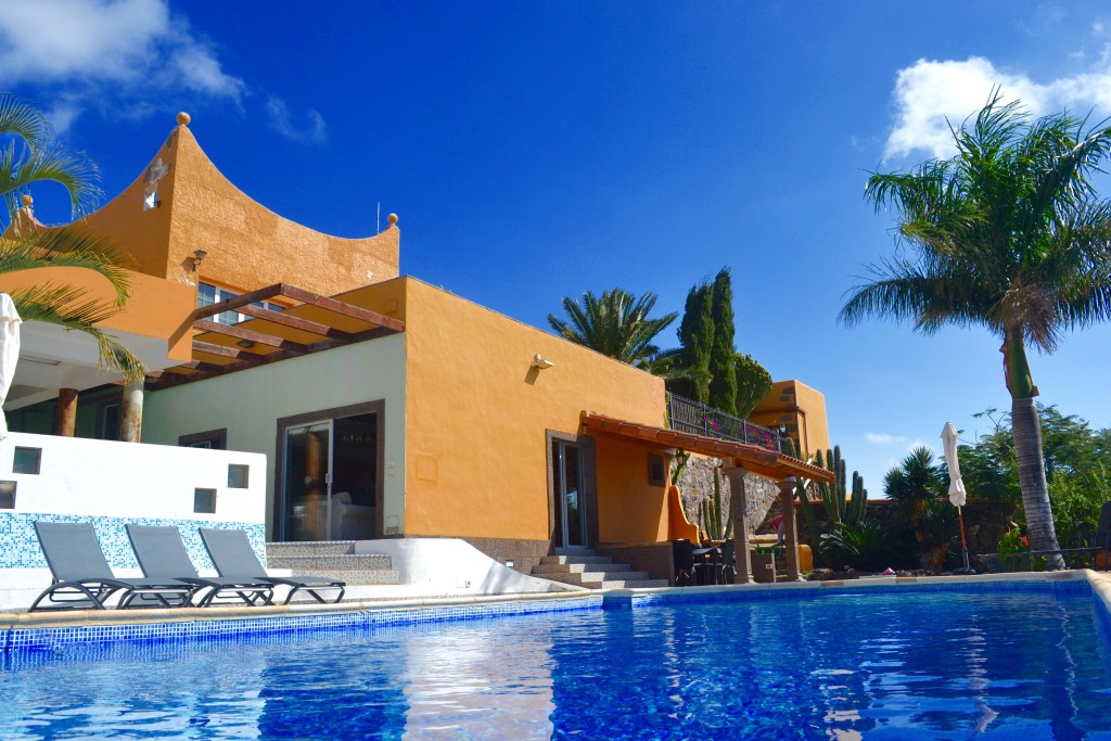 The Pool at Villa Gran Canaria Sky Pilates and Yoga Retreats